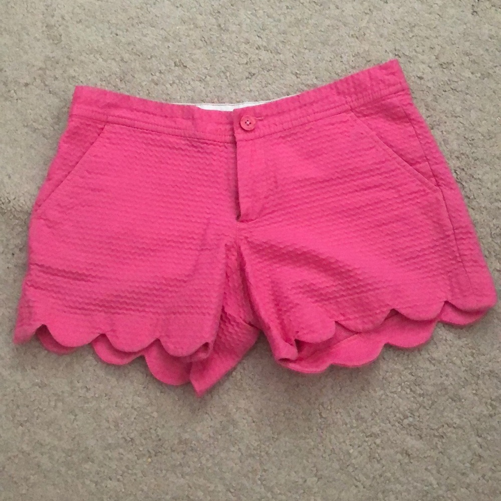 Hot Pink Lilly Pulitzer Buttercup shorts